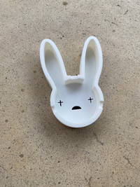 Cenicero Bad Bunny 1