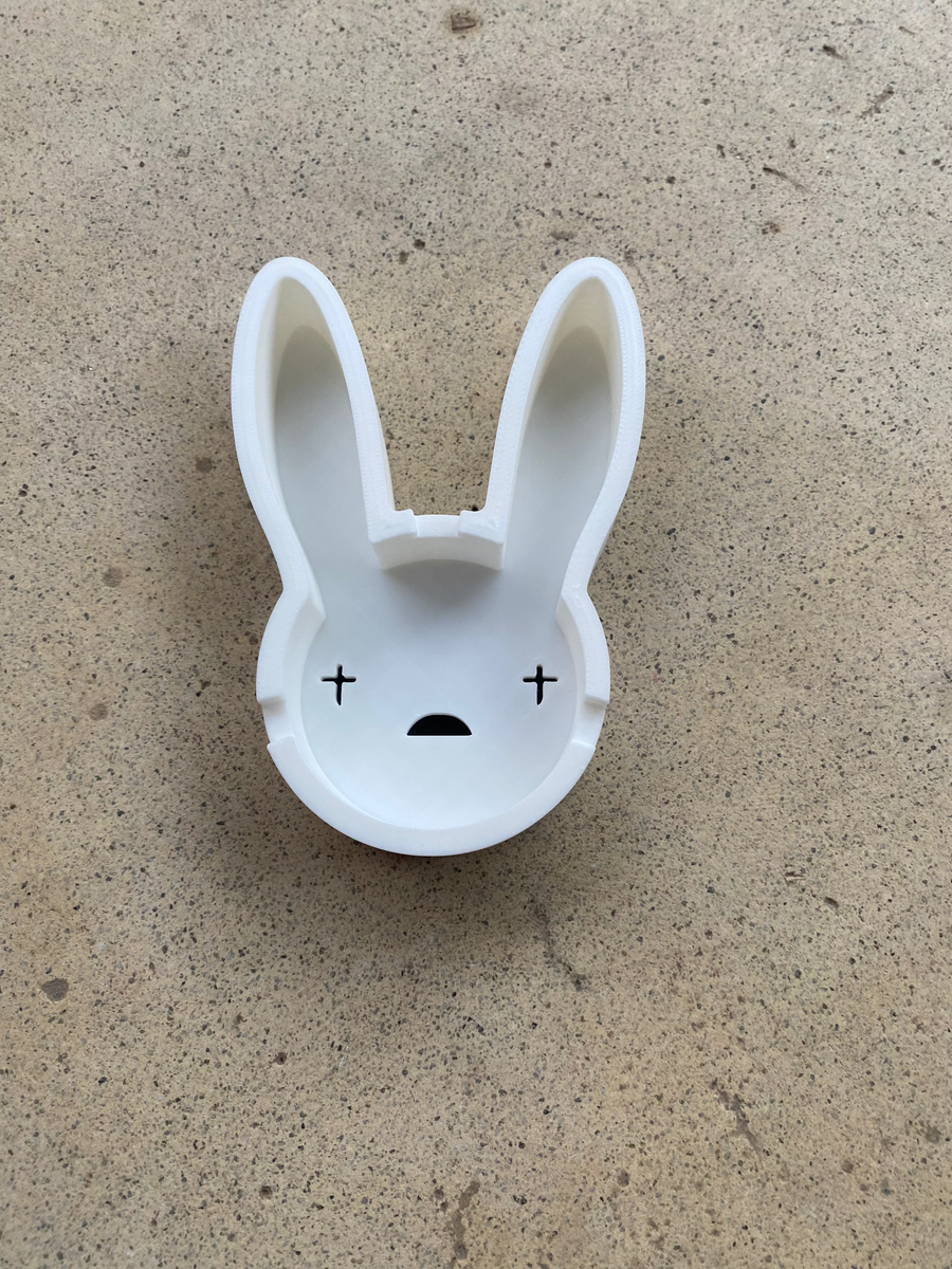 Cenicero Bad Bunny 2